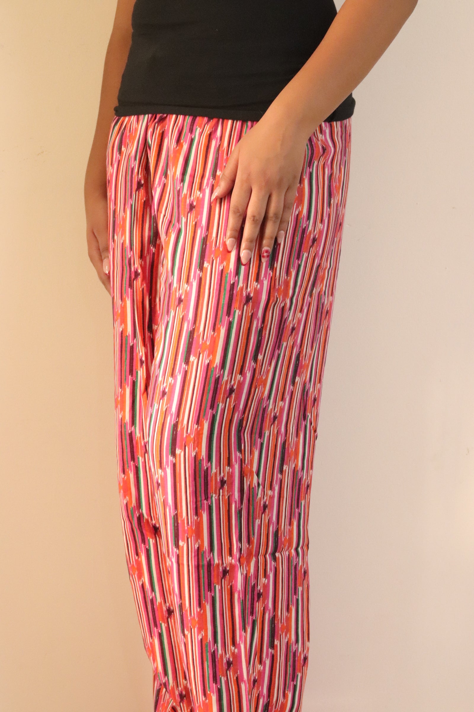 Women's Multi-color printed pajama with elastic waistband and pockets – Scoop Up
